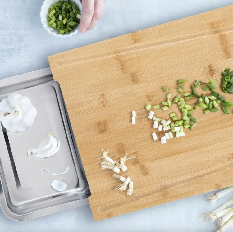 6158115dbd04a8affc9b6880690a4fad