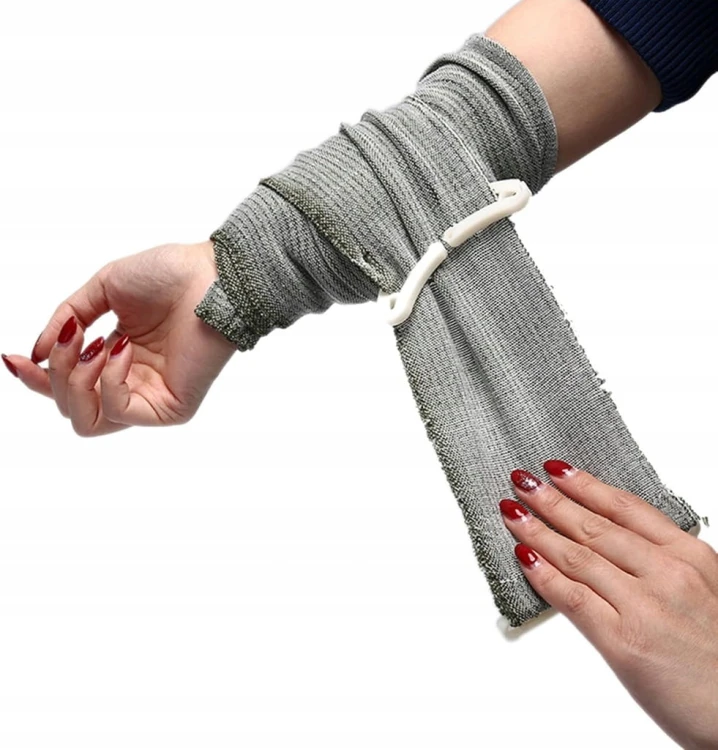 f50203e165f6af9dd3b2e1afde25a381