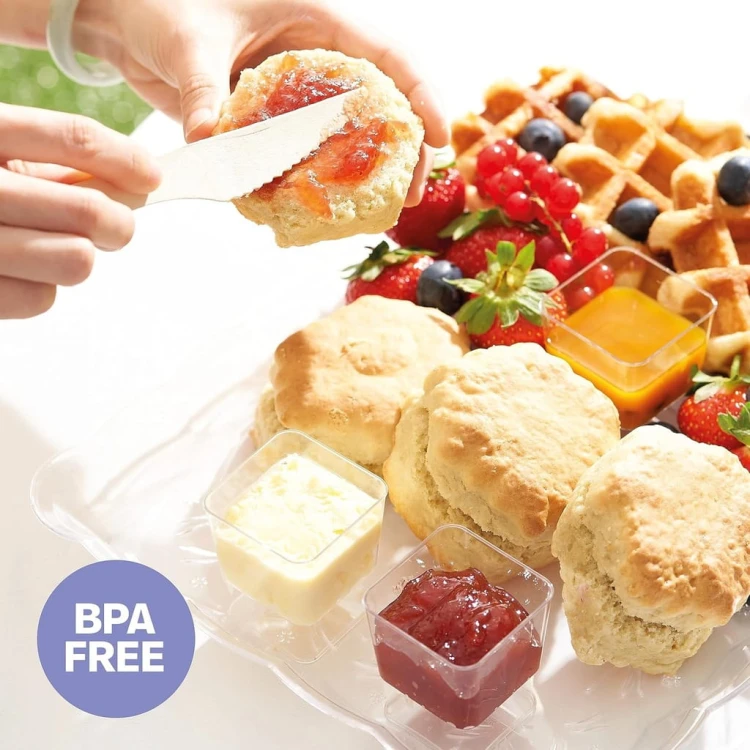 Pucharki do deserów pojemniki kwadrat 60 ml 100 szt. na nóżce nóżka